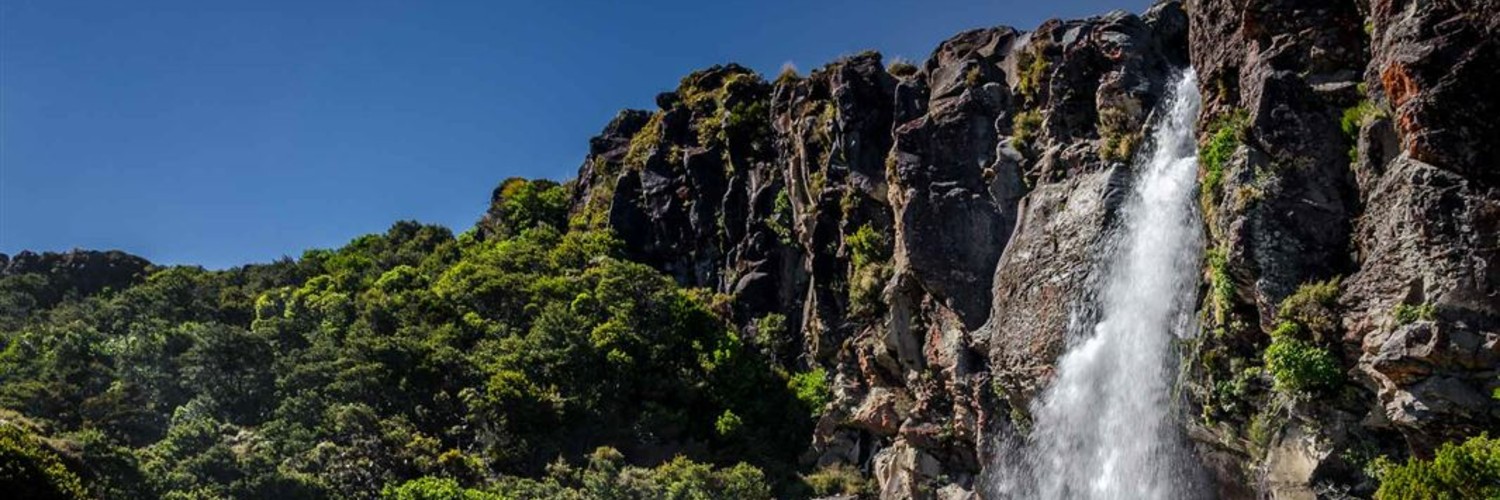 Taranaki Falls Walk 1